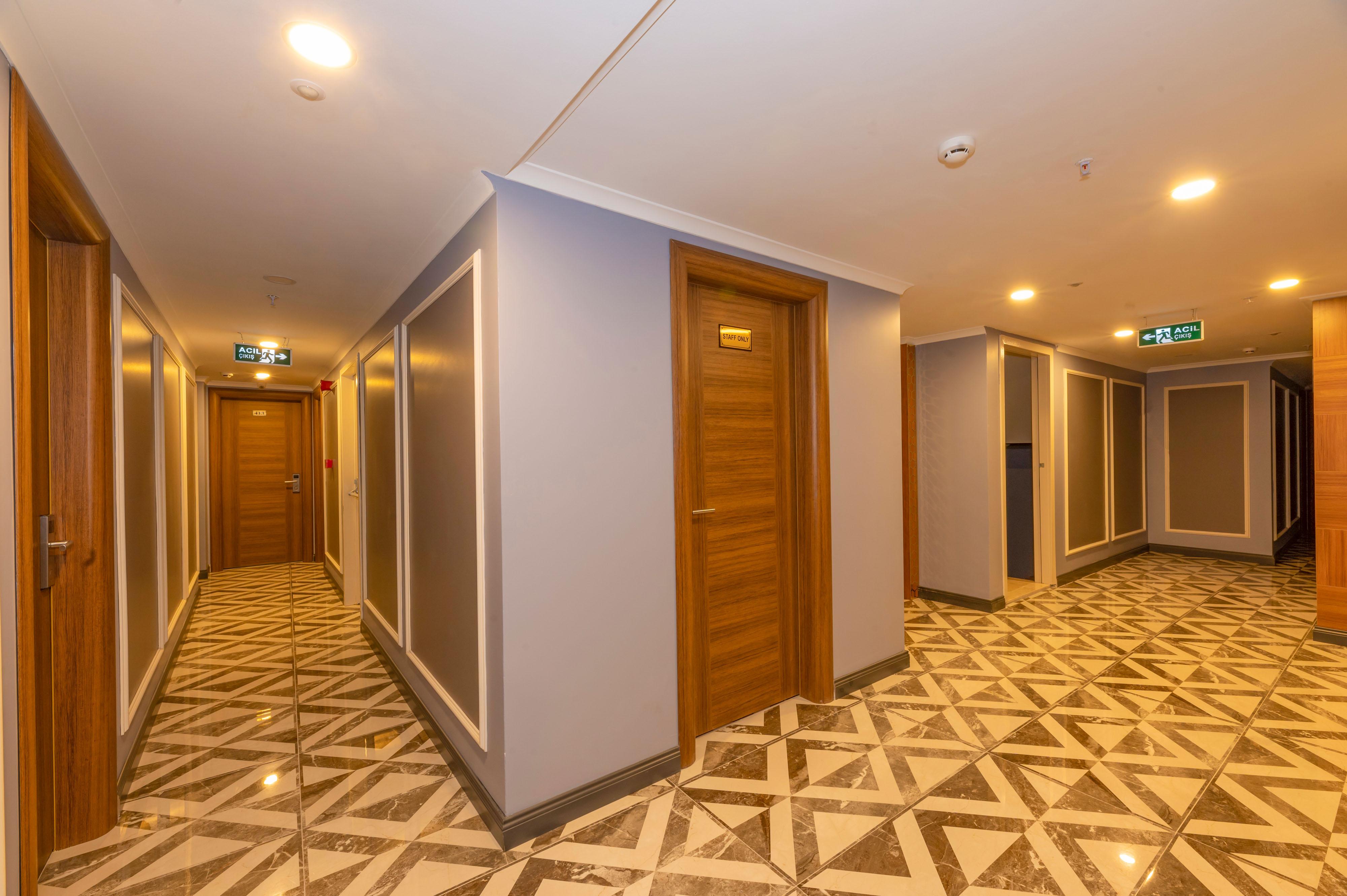 Hotel New Emin